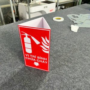Xưởng sản xuất Kệ Mica (Acrylic), POSM tại TP. HCM