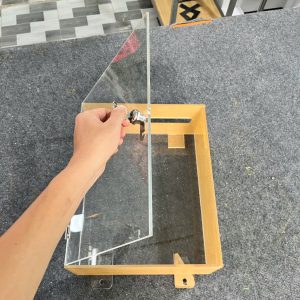Xưởng sản xuất và gia công các sản phẩm từ Mica (Acrylic) 